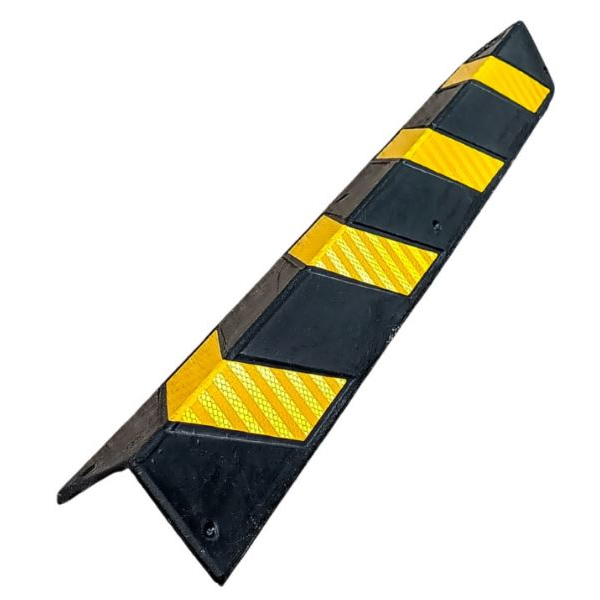 Protetor de esquina em borracha, D: 810 x100+100x 10mm.